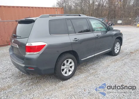 2013 Toyota Highlander Se V6 z USA, uszkodzony, nr VIN 5TDBK3EH2DS233271